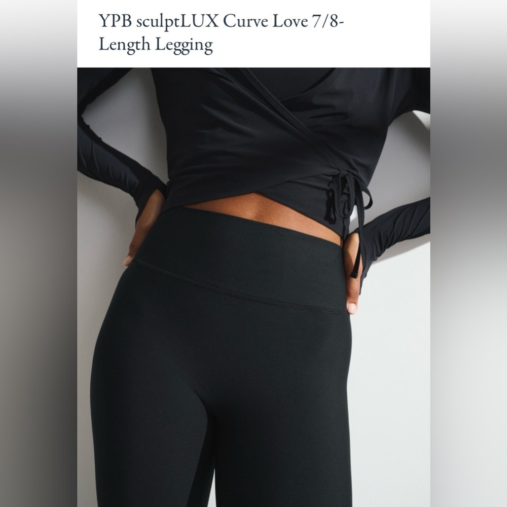 Abercrombie YPB sculptLUX Curve Love 7/8-Length Legging in Black 27” Inseam